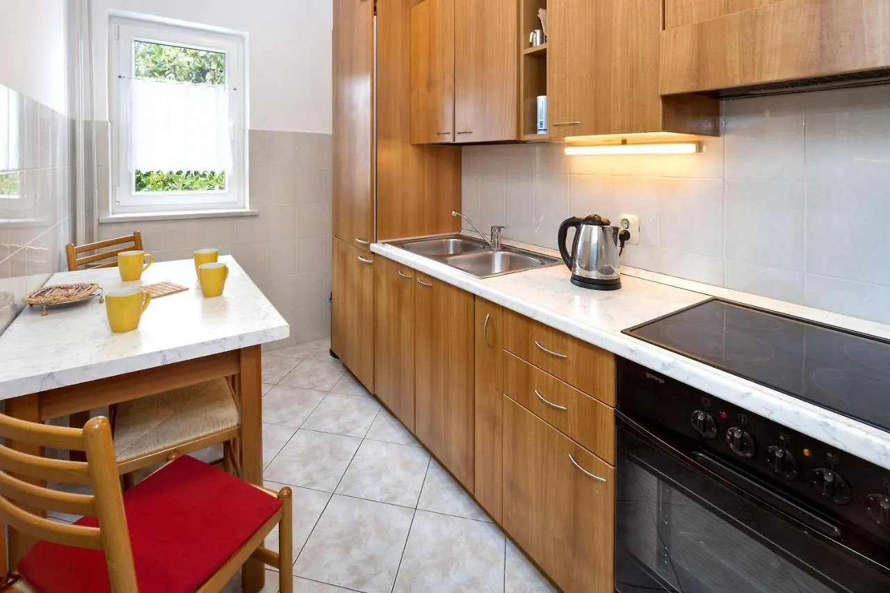 Valmare Apartment Porec